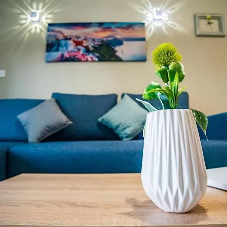 Apartment Design And Luxury