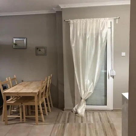 Design And Luxury Apartment *